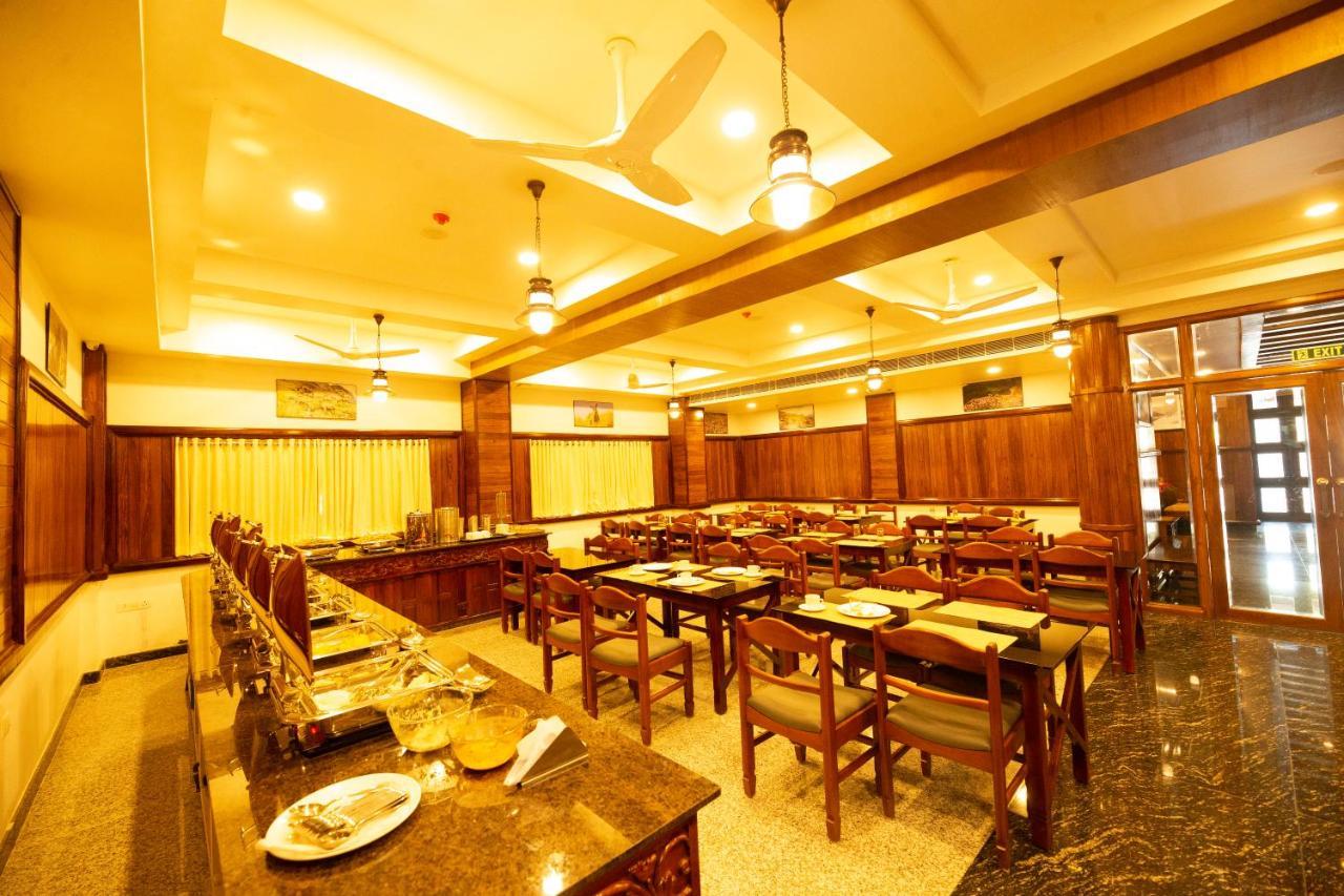 Hotel Guruvayur Darshan Eksteriør billede