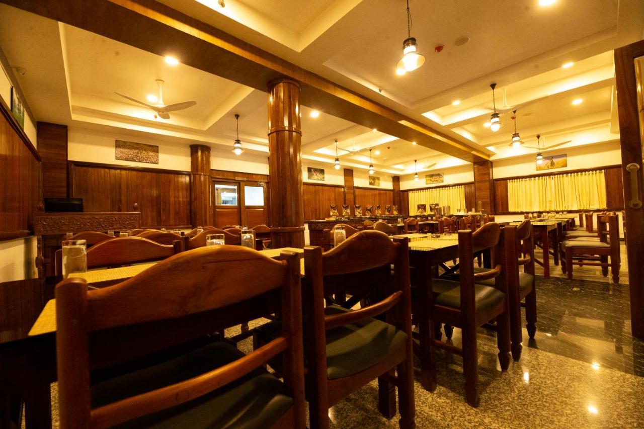Hotel Guruvayur Darshan Eksteriør billede