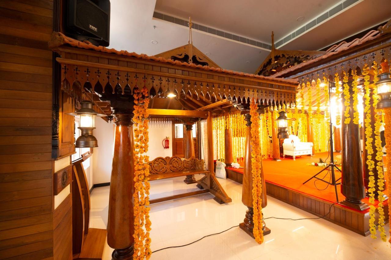 Hotel Guruvayur Darshan Eksteriør billede