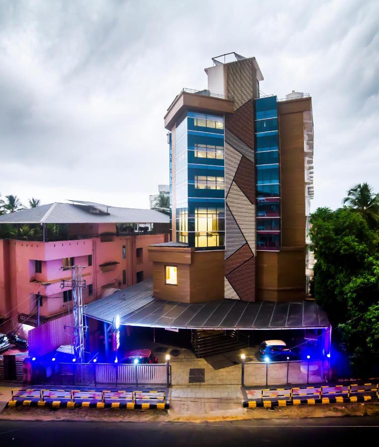 Hotel Guruvayur Darshan Eksteriør billede
