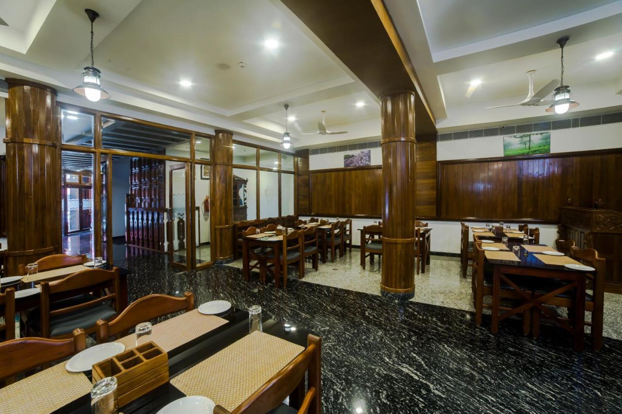 Hotel Guruvayur Darshan Eksteriør billede