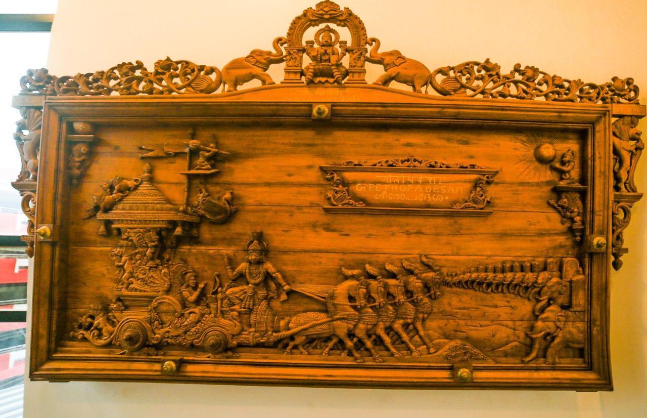 Hotel Guruvayur Darshan Eksteriør billede