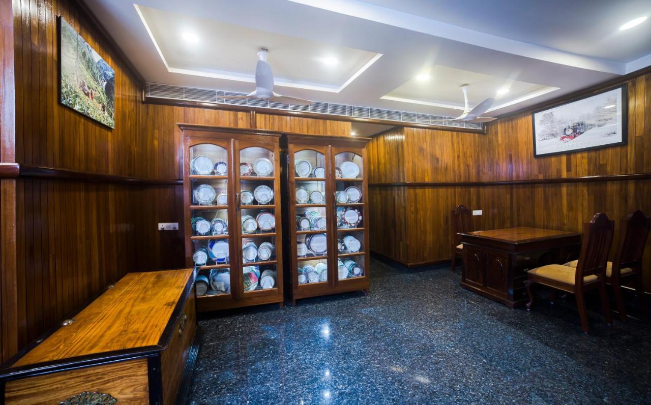 Hotel Guruvayur Darshan Eksteriør billede