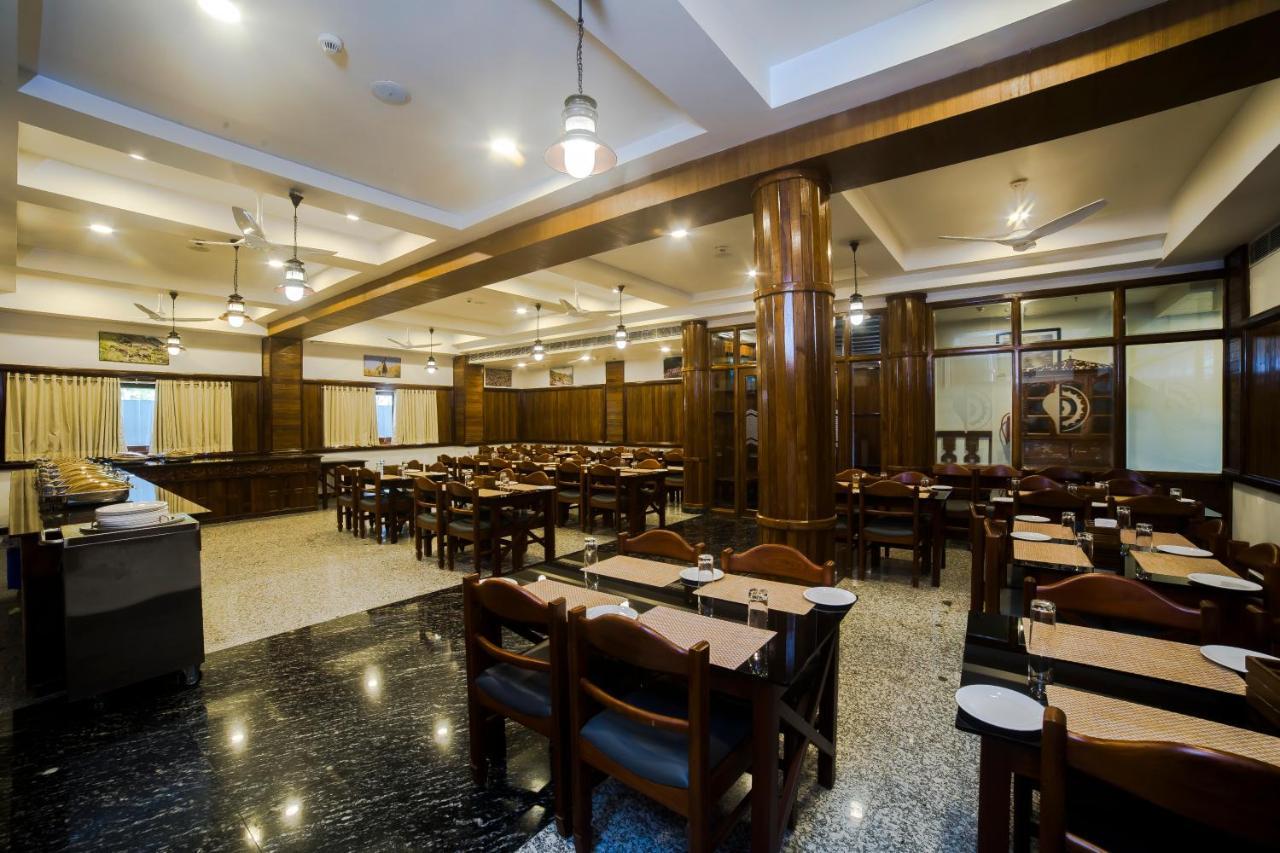 Hotel Guruvayur Darshan Eksteriør billede