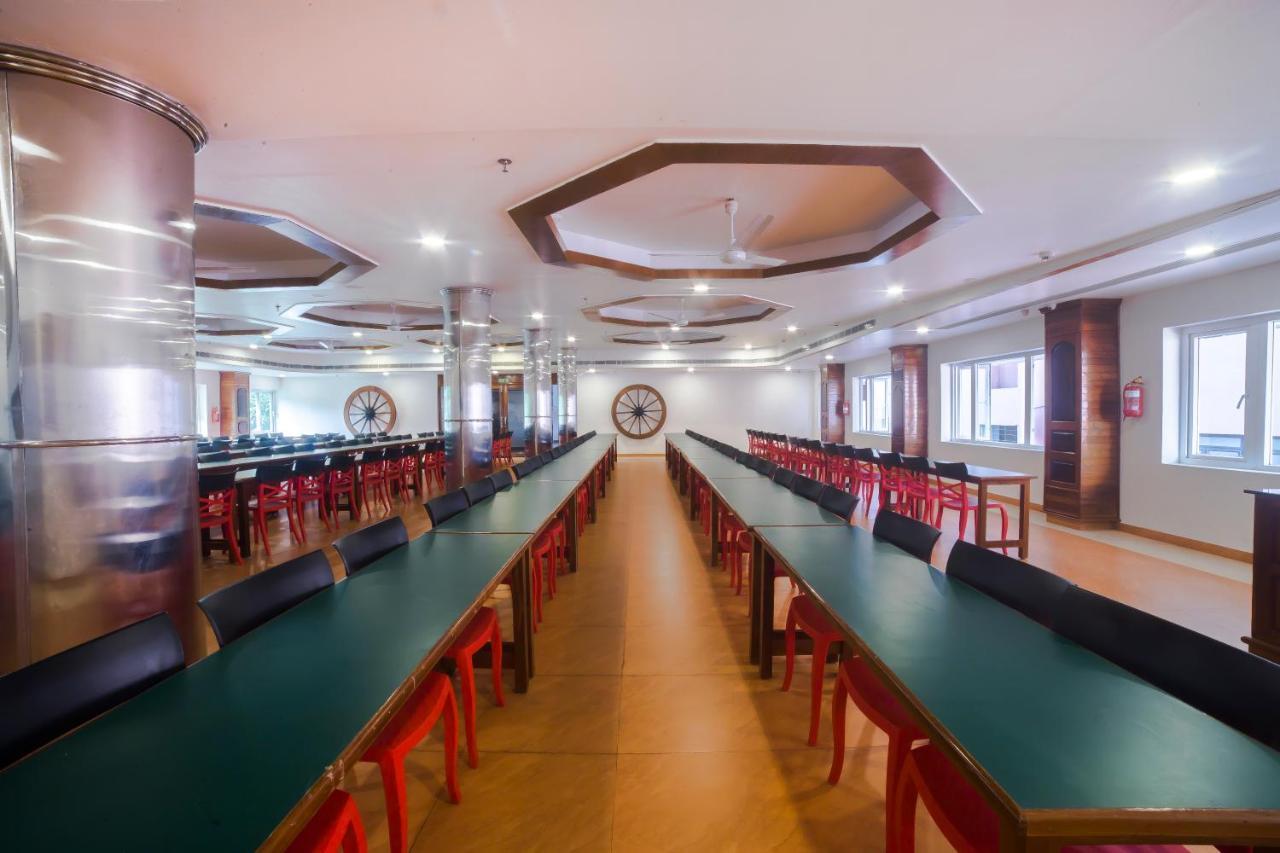 Hotel Guruvayur Darshan Eksteriør billede