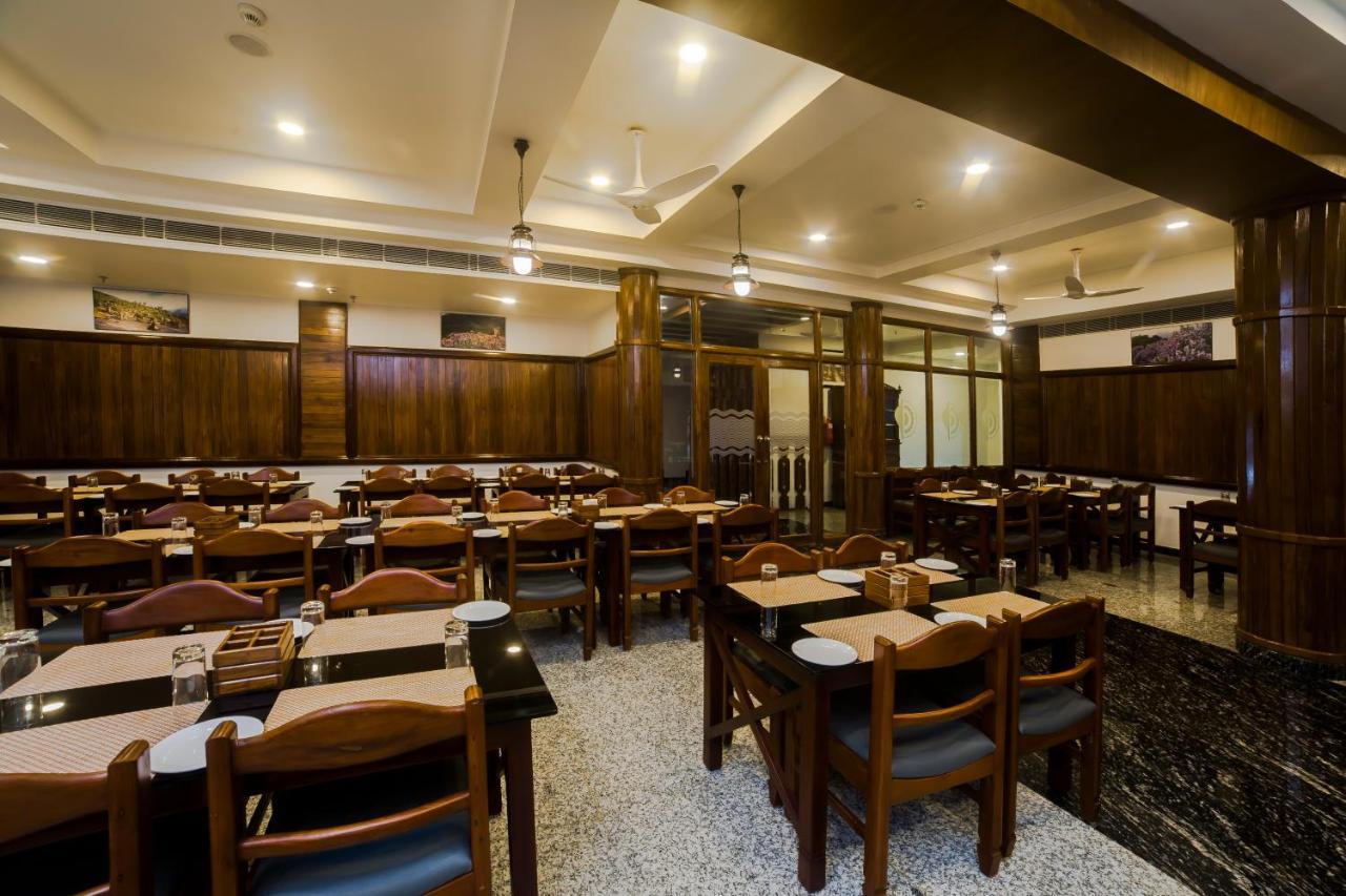Hotel Guruvayur Darshan Eksteriør billede