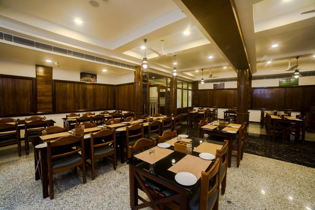 Hotel Guruvayur Darshan Eksteriør billede